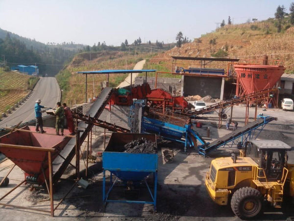 云南富源8平方洗煤設備正式安裝投產，助力選煤效率提升